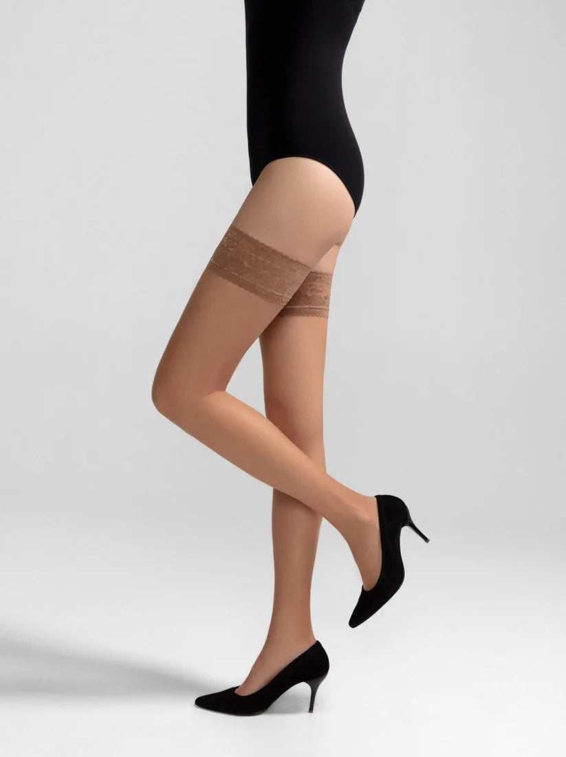 Stockings CONTE ELEGANT CLASS 40 – Silky, Elegant, and Luxuriously Comfortable